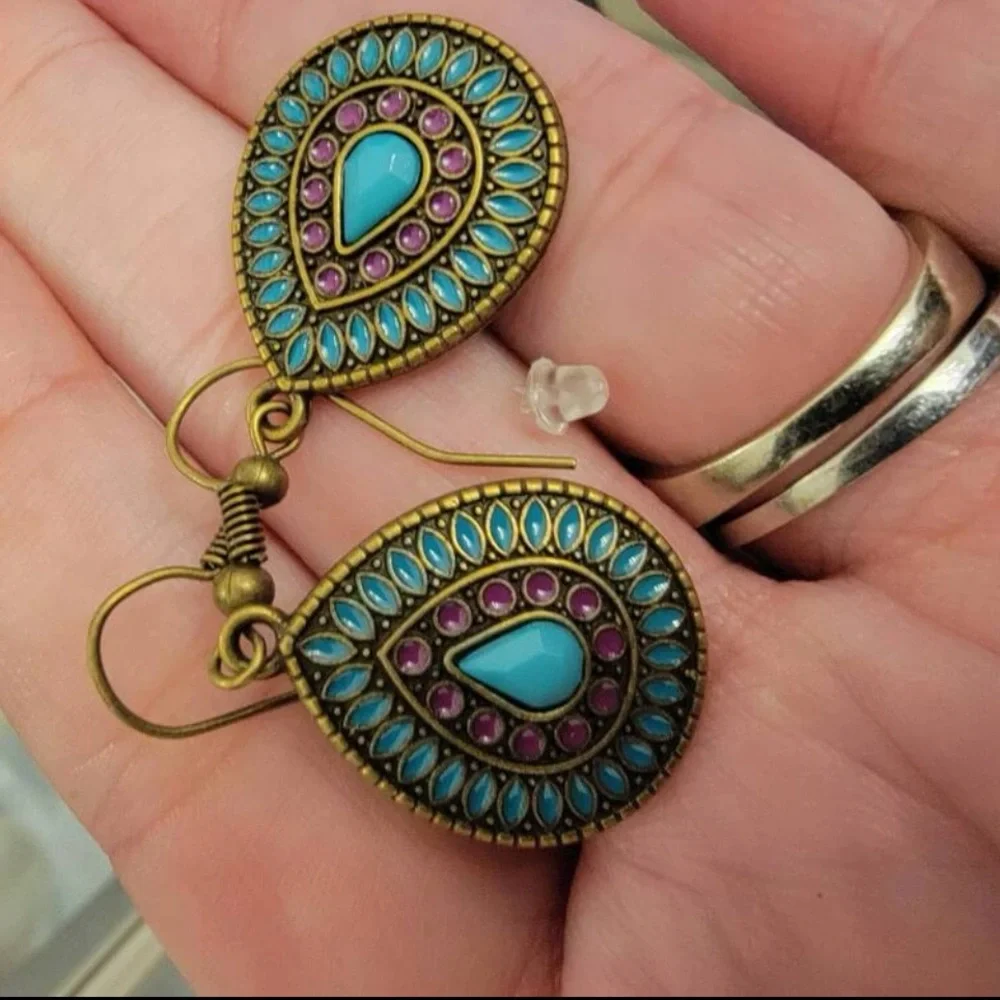 Fashion Jewelry beautiful teal